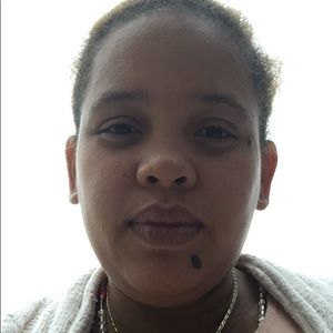 Meet your Posher, Claribel